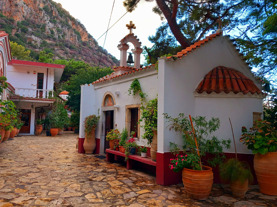 Monastry of Saint George-Selinari必去景点