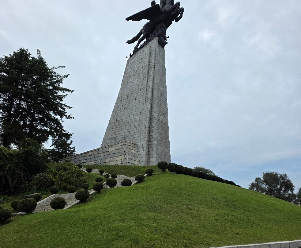 Chollima Statue-平壤必去景点