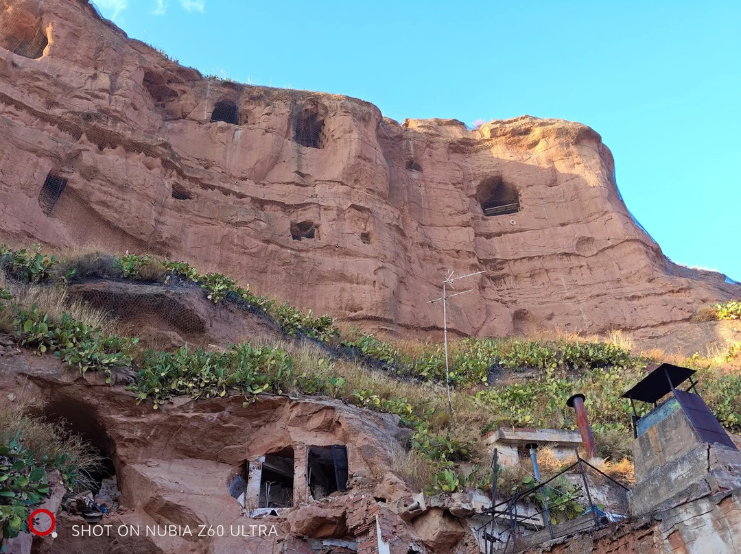 Cueva De Los Cien Pilares-Arnedo必去景点