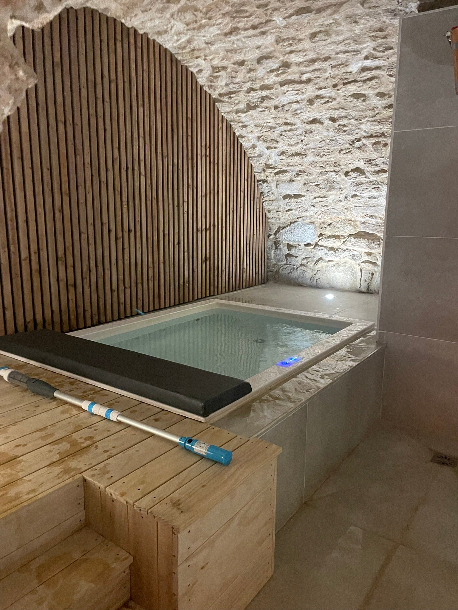 Au Ralenti Du Lierre-官方