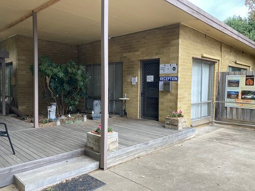 Dederang酒店住宿-Buffalo Motel and Country Retreat