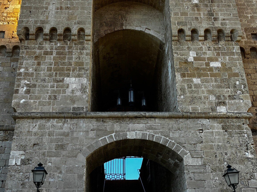 Castello Aragonese-塔兰托必去景点