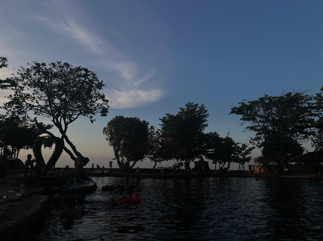 Yeh Sanih Spring-新加拉惹必去景点