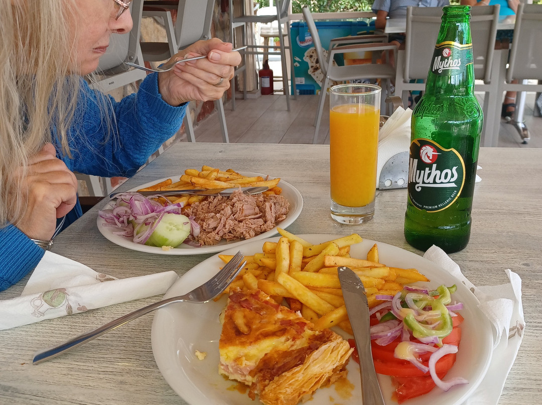 Eryphilli Studios主图