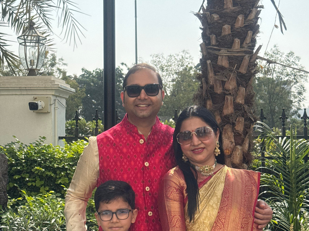 Hotel Hillock Ahmedabad主图