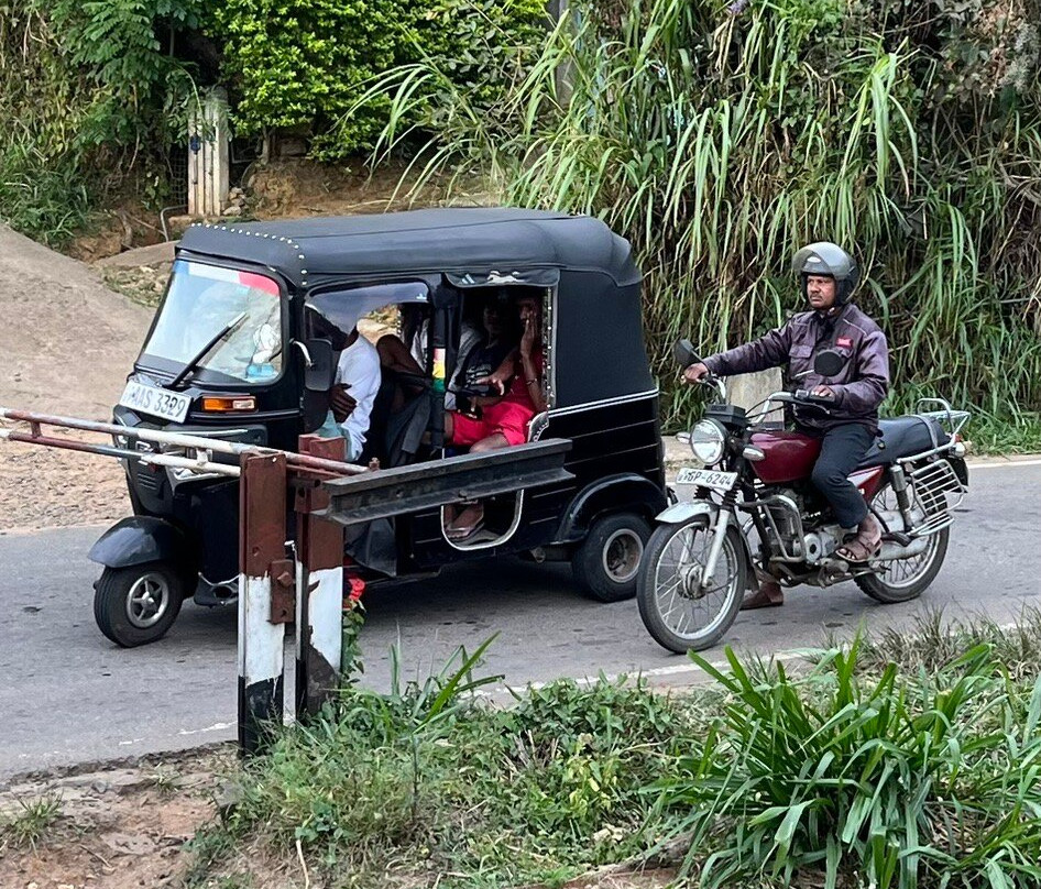 Dilshan Ella City Tours-Karandagolla必去景点