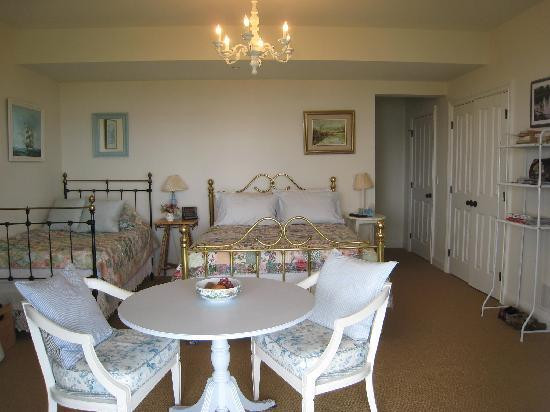 Four Winds Hill B&B主图