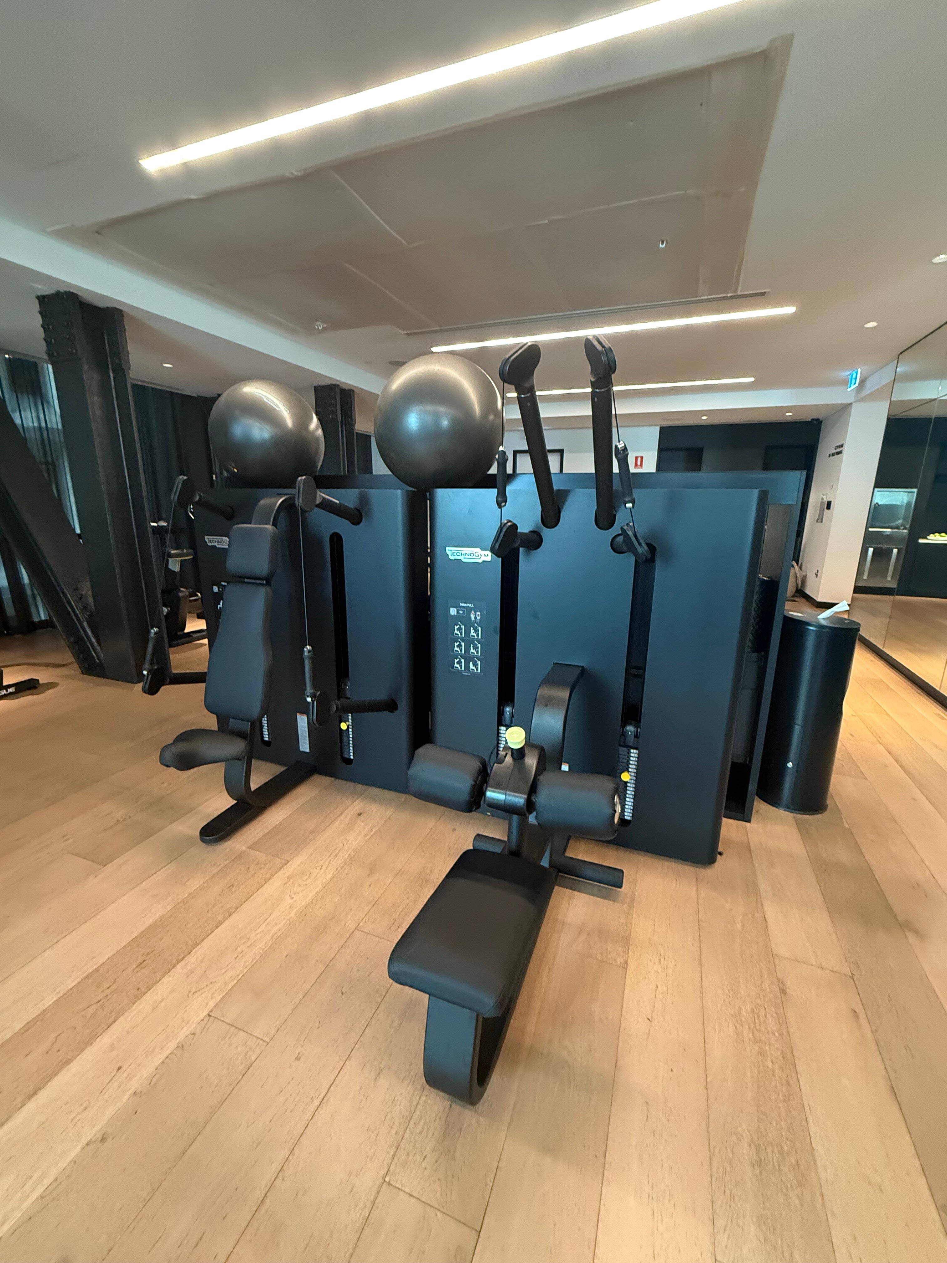 Little National Hotel Sydney-官方