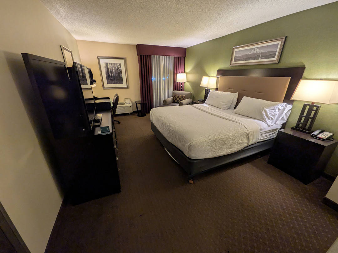 Holiday Inn Portland-Airport (I-205) by IHG主图