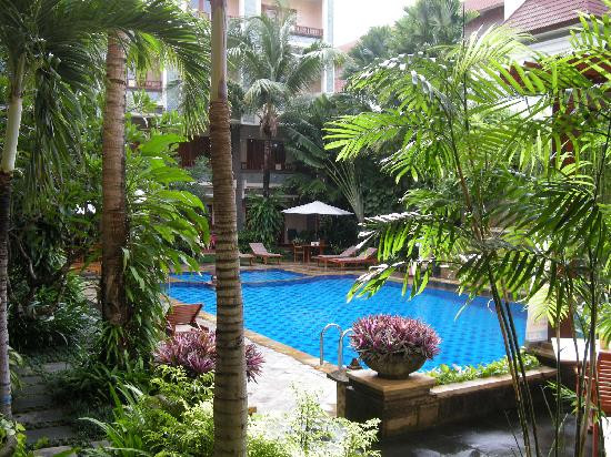 巴厘维拉酒店主图