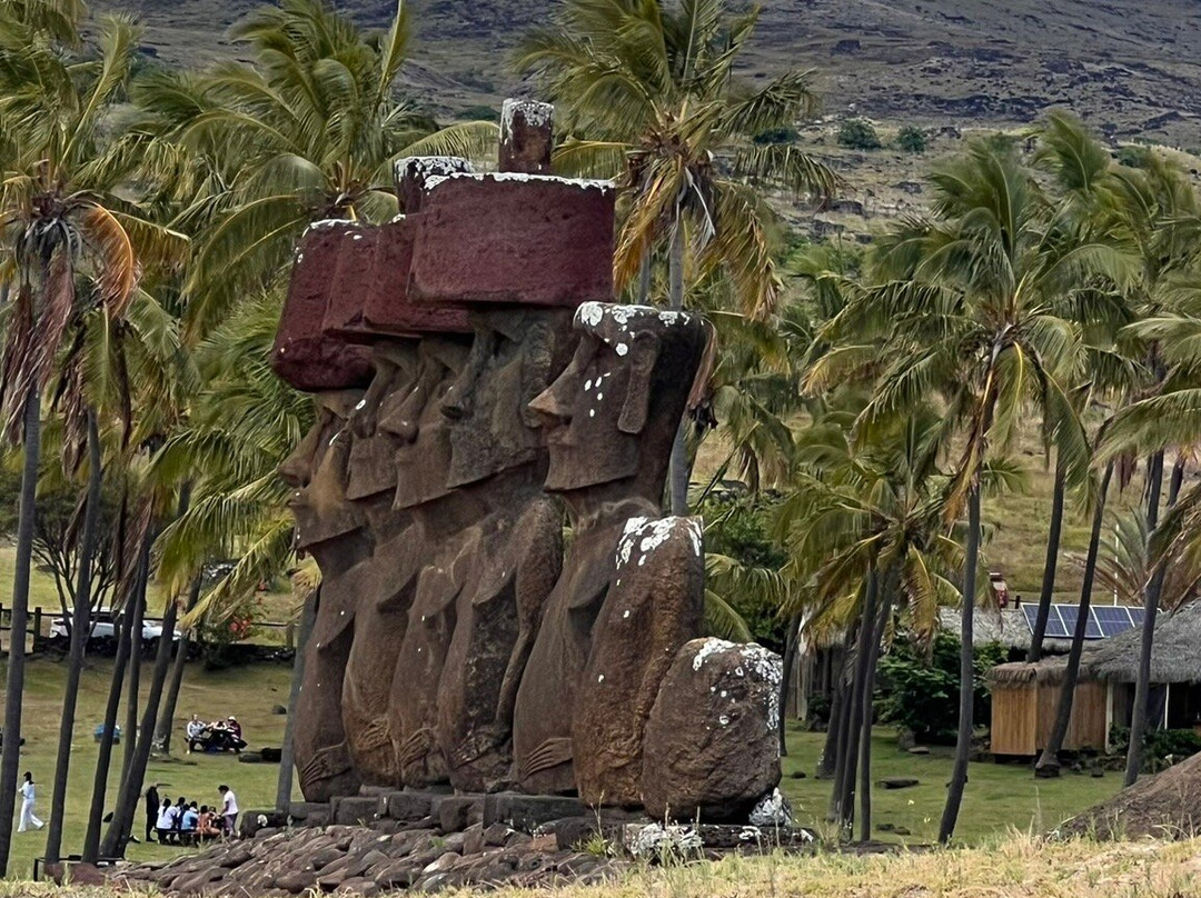 Ahu Nau Nau-复活节岛必去景点