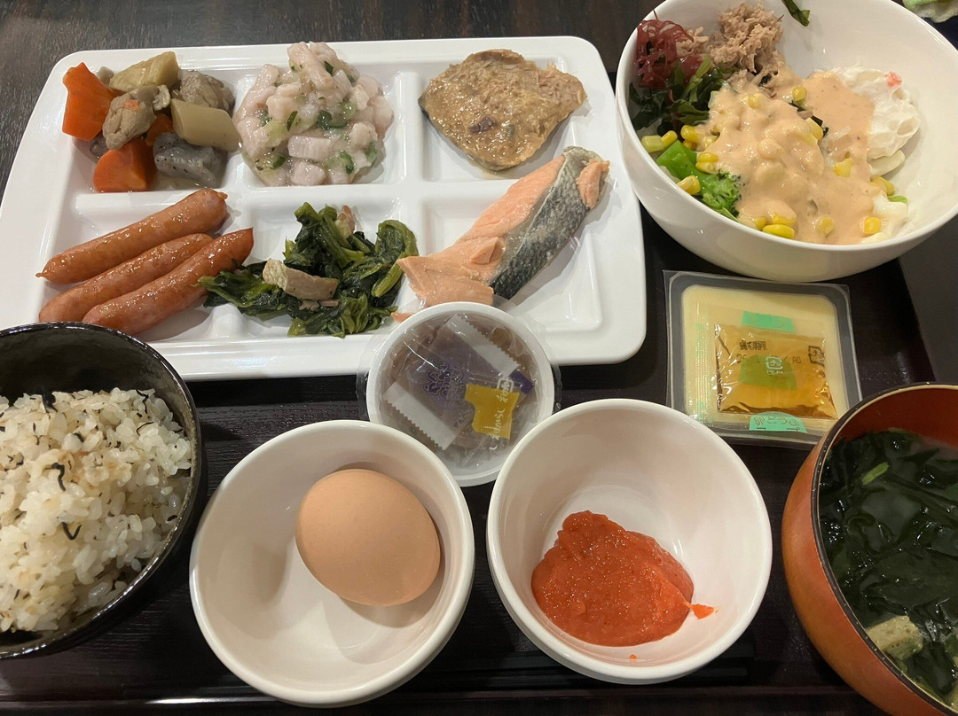 东近江能登川站前AZ酒店主图