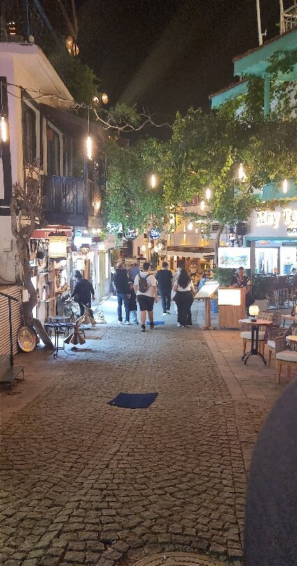 Kalamar Beach Club-卡尔坎必去景点