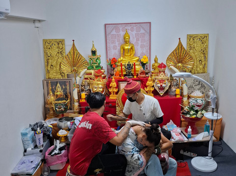 Sak Yant Chiang Mai | Bamboo Tattoo-清迈必去景点