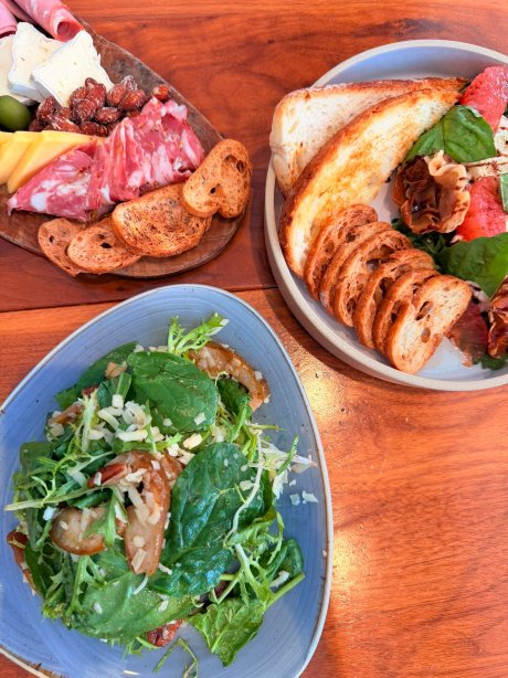 印第安纳波利斯艾美酒店-餐饮