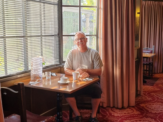 Albury Manor House主图