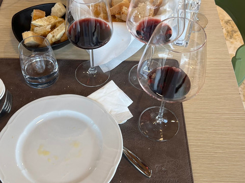 Poggio Santa Maria-Castiglione del Lago必去景点