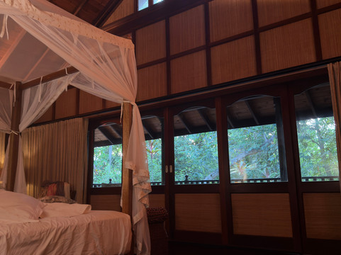 瑟夫岛度假村主图