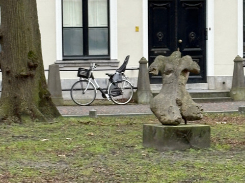 Lange Voorhout-海牙必去景点