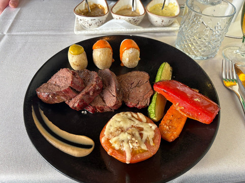 La Bodeguilla & Grill