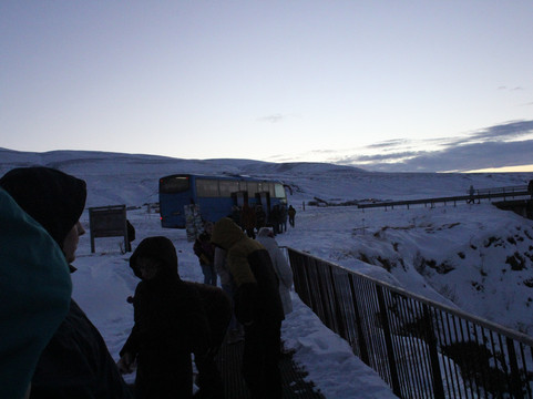 Kolugljufur Waterfall-华姆斯唐吉必去景点