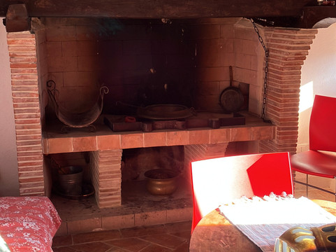 露恩西尼旅馆主图