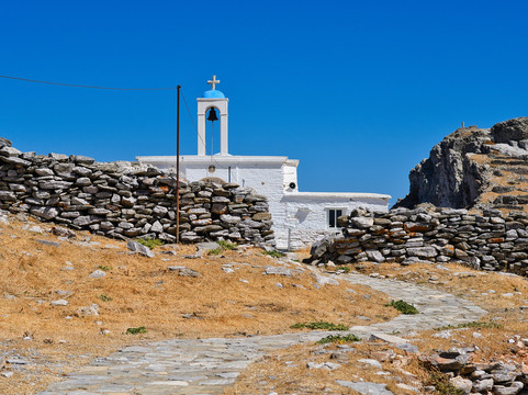 Faneromenis Castle-Ormos Korthiou必去景点