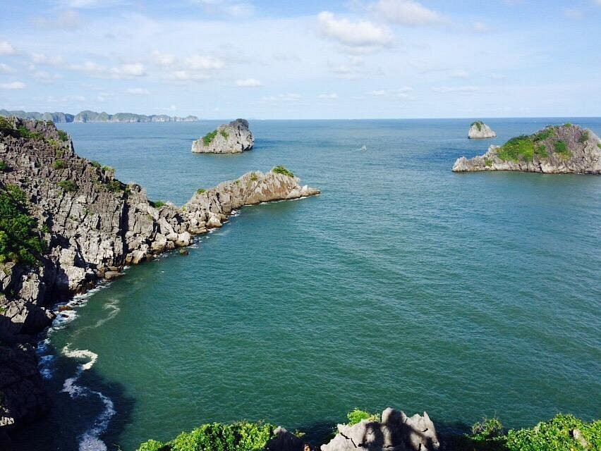 Hang Vem Lake-Cat Ba Town必去景点