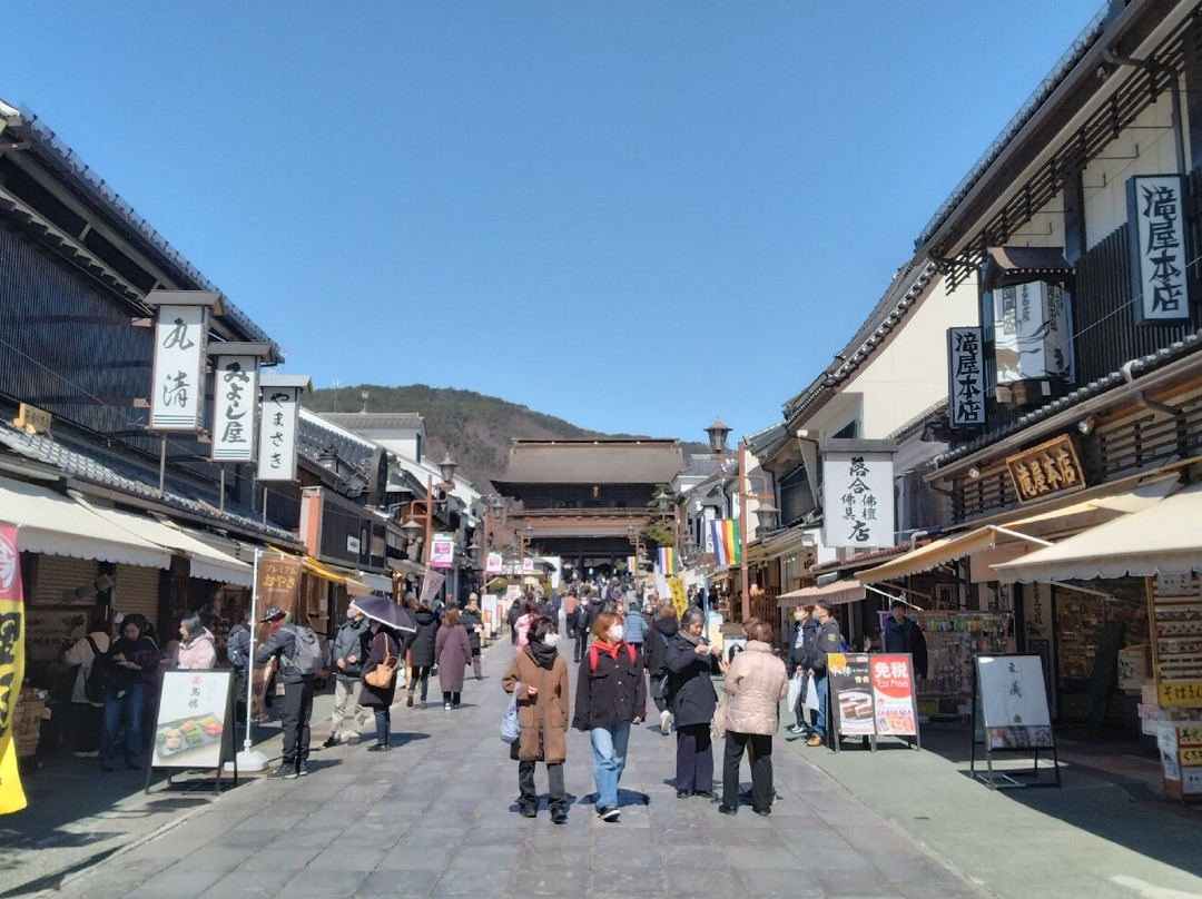 Zenko-ji Temple Nakamisedori-长野县必去景点