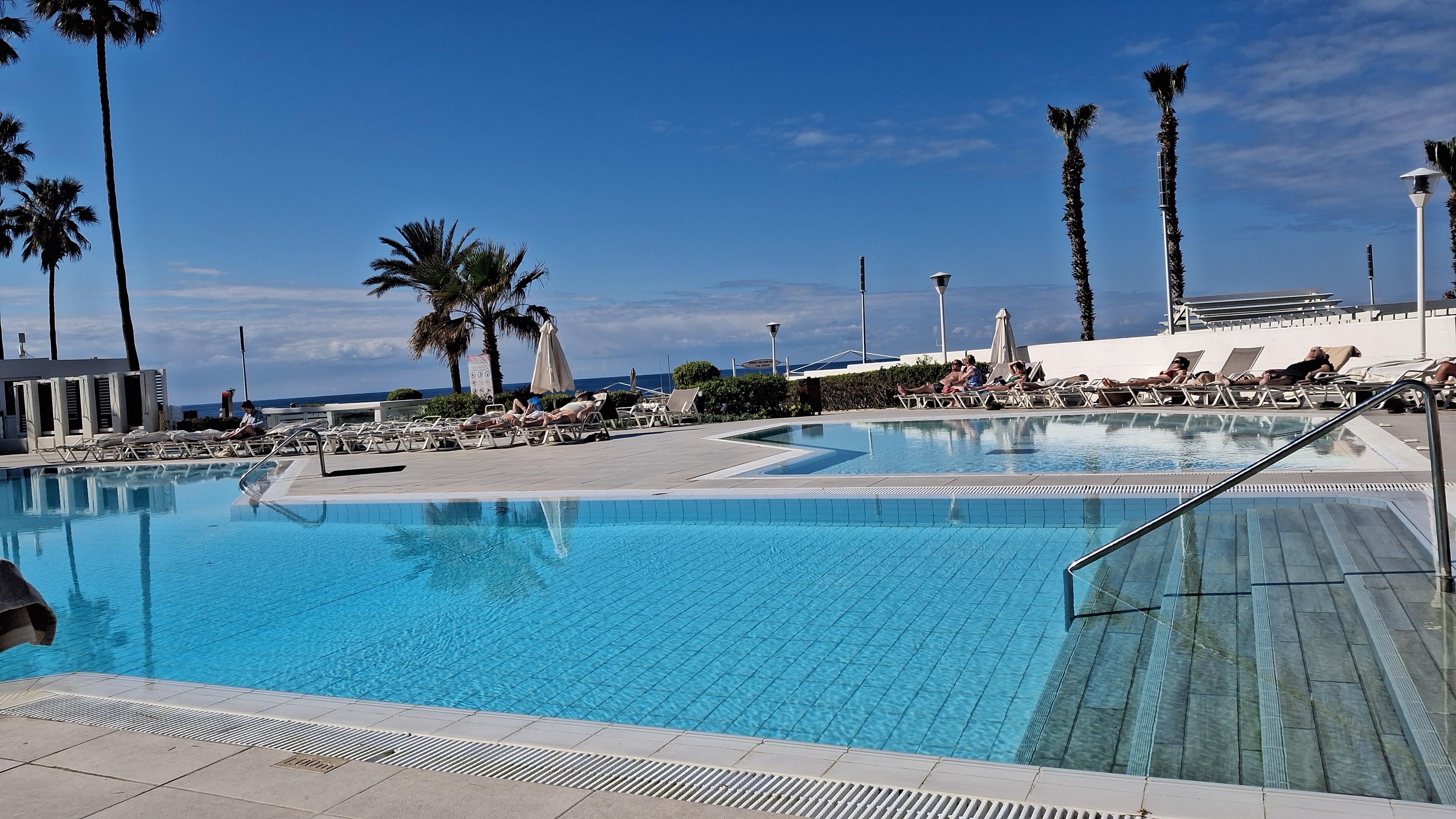 莱昂纳多广场塞浦路斯马里斯海滩水疗酒店-泳池