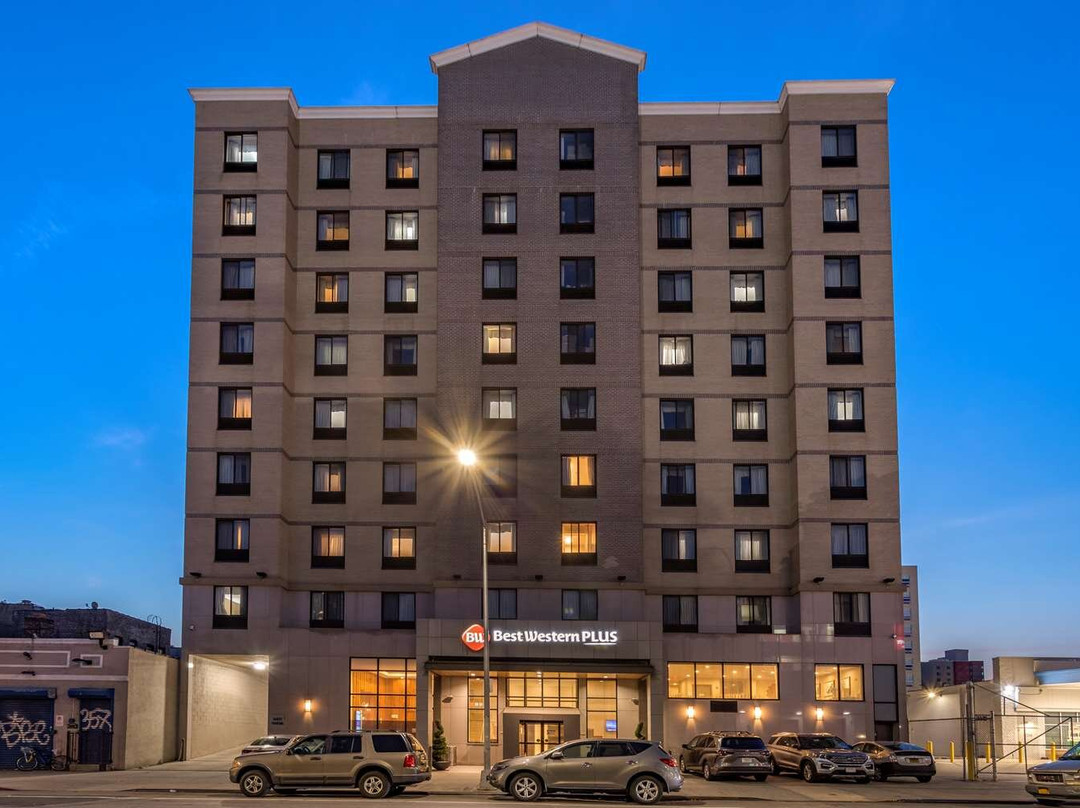 Best Western Plus Plaza Hotel主图