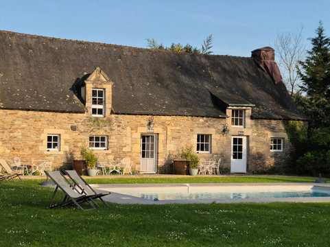 Peillac酒店住宿-Manoir du Vau d'Arz