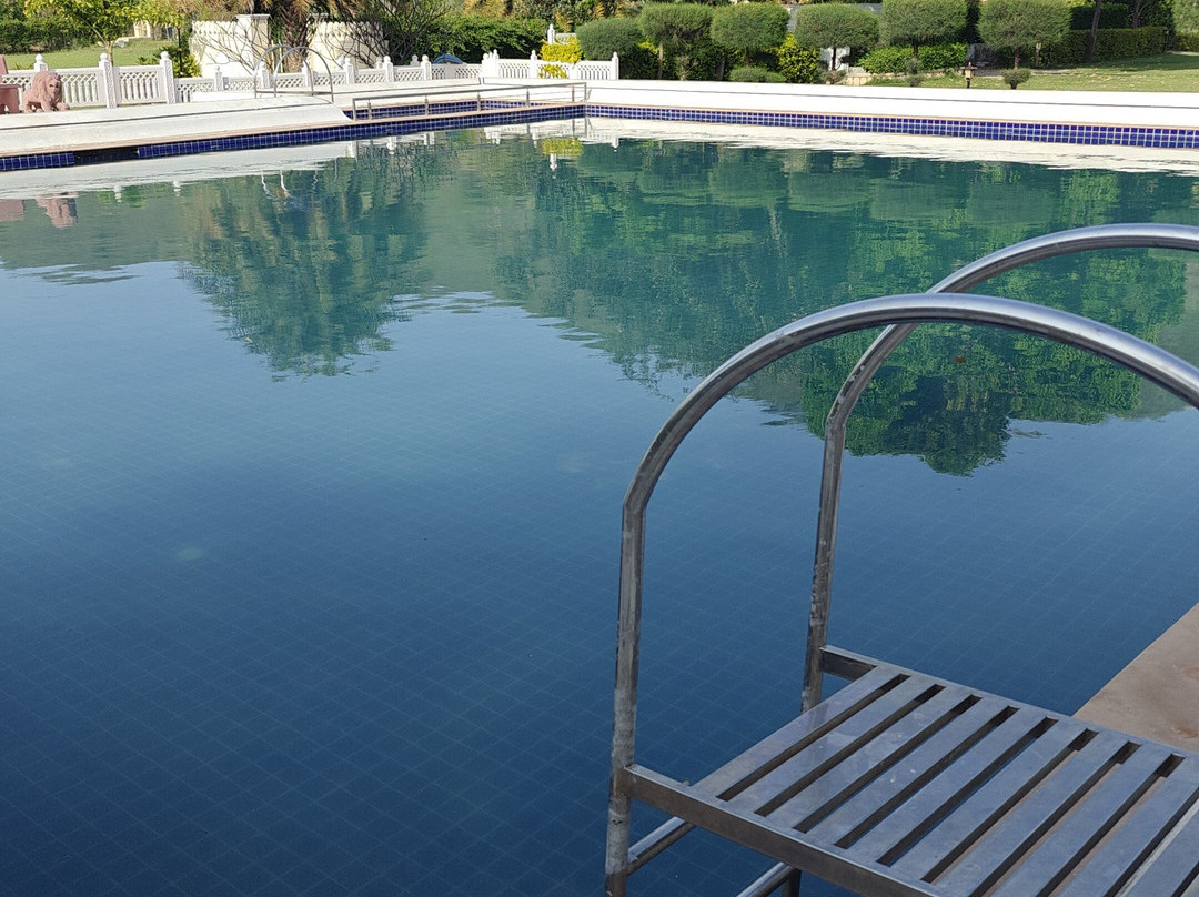 斋浦尔拉吉巴格宫酒店主图