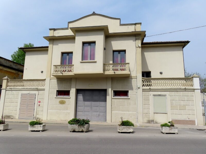 Teatro Comunale Ernesto Astorri-Pianello Val Tidone必去景点