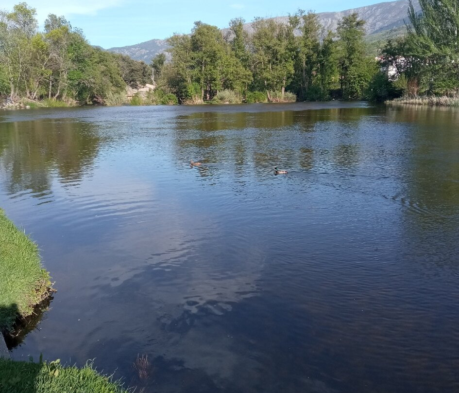 Piscinas Naturales De Navaluenga-Navaluenga必去景点