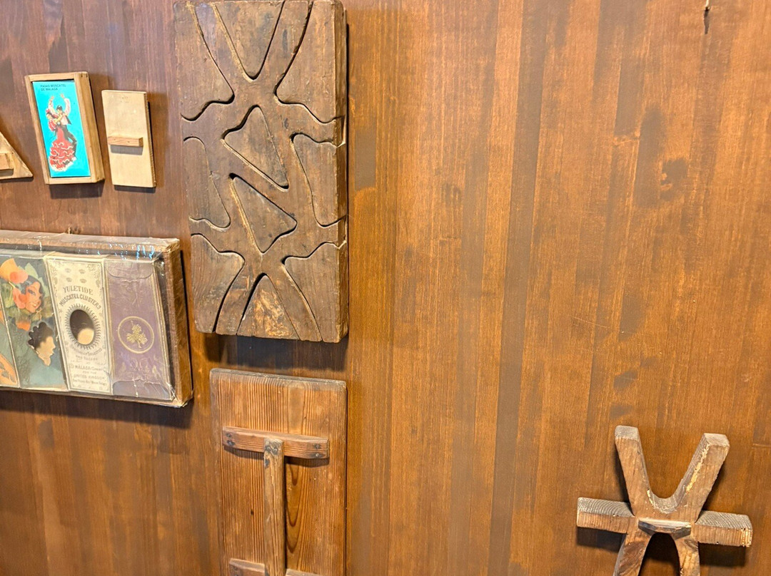 Museo de Artes y Costumbres Populares-马拉加必去景点