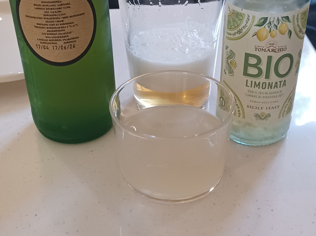 Uno Tbilisi主图
