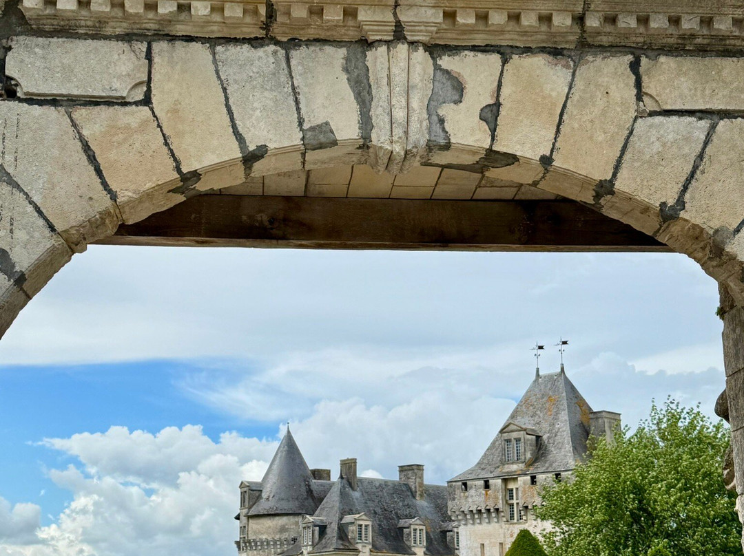 Château de La Roche Courbon-Saint Porchaire必去景点