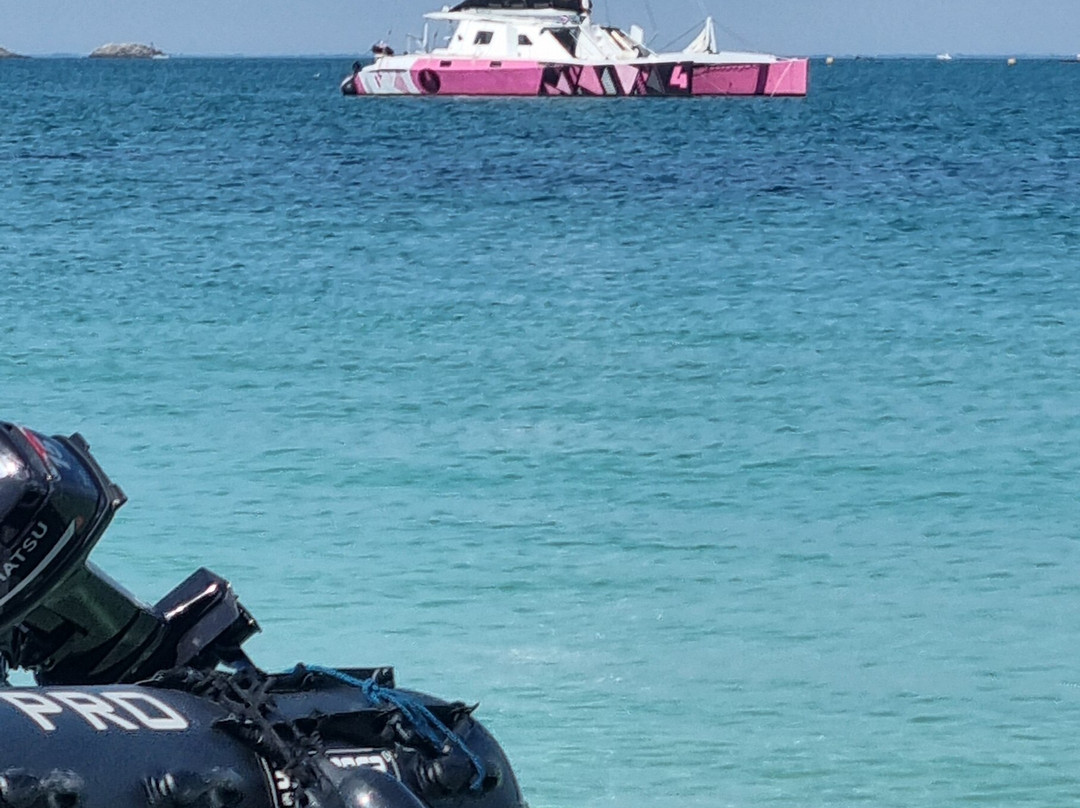 Caseneuve Maxi Catamaran-La Foret-Fouesnant必去景点