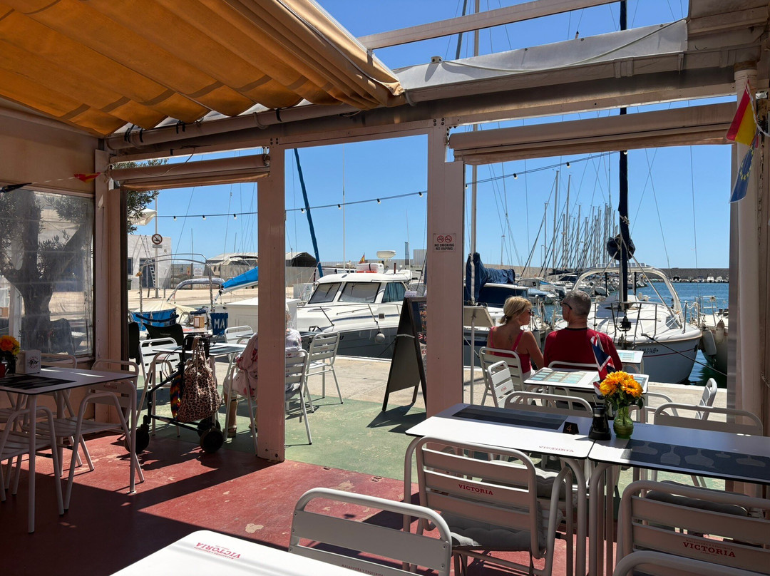 The Waters Edge Gastro Bar