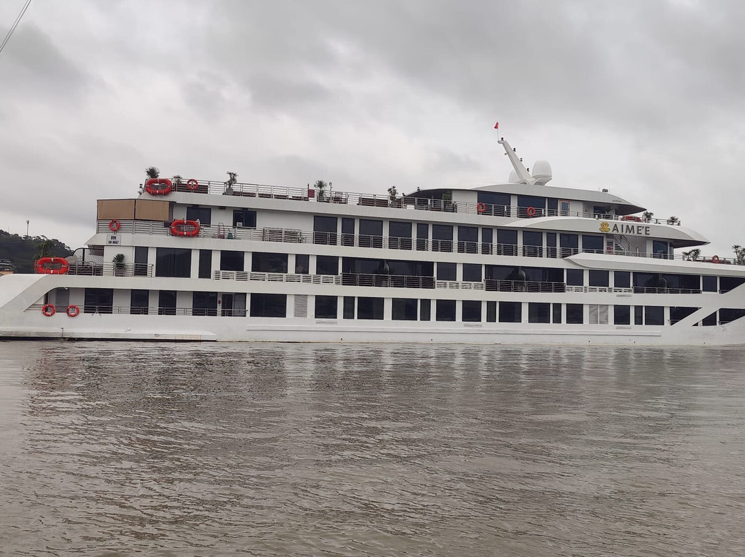 Aime'e Cruises-Quang Ninh必去景点