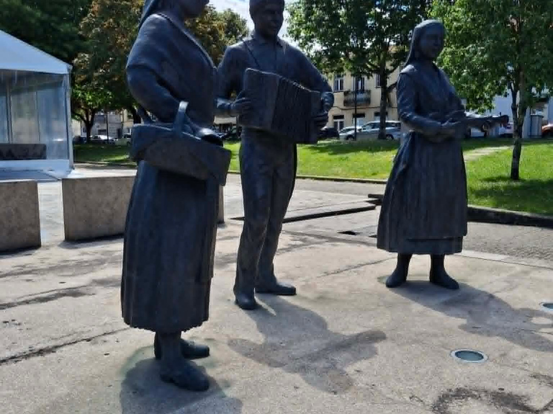 Monumento em homenagem às rusgas populares de Ponte da Barca-Ponte da Barca必去景点