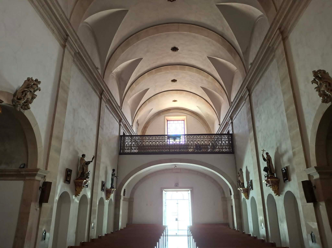 Carmo Church-阿威罗必去景点