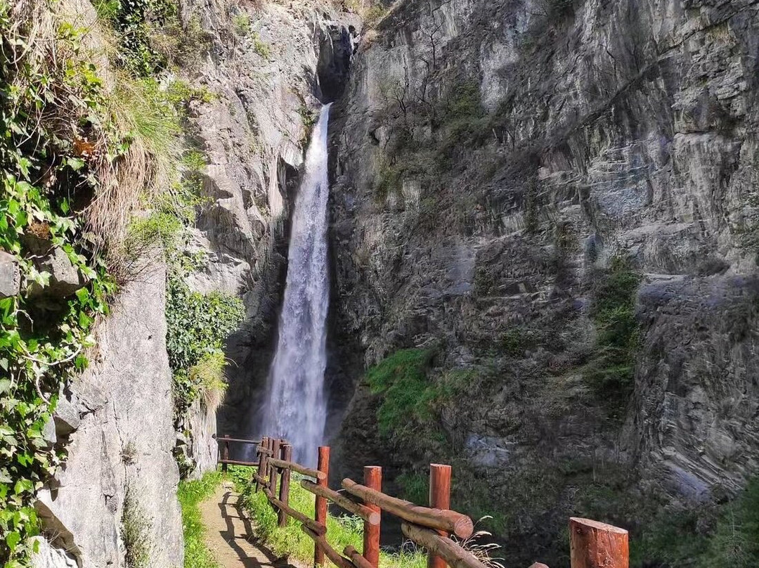 Cascata di Isollaz-Challand-Saint-Victor必去景点