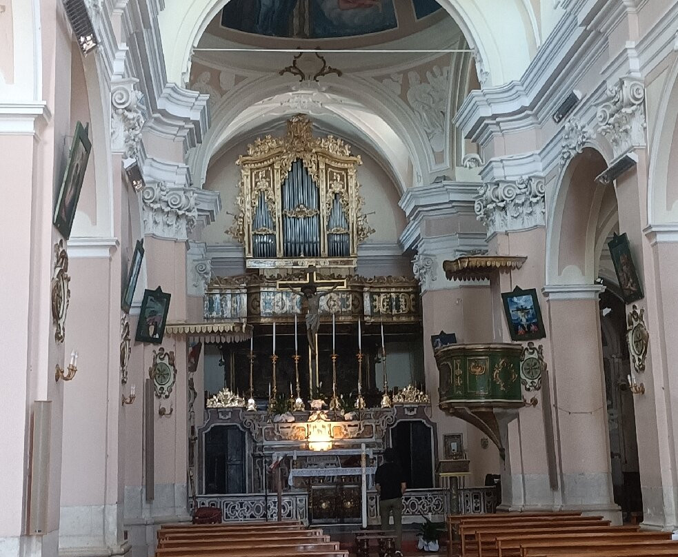 Chiesa S. Maria in Cielo Assunta-Capracotta必去景点