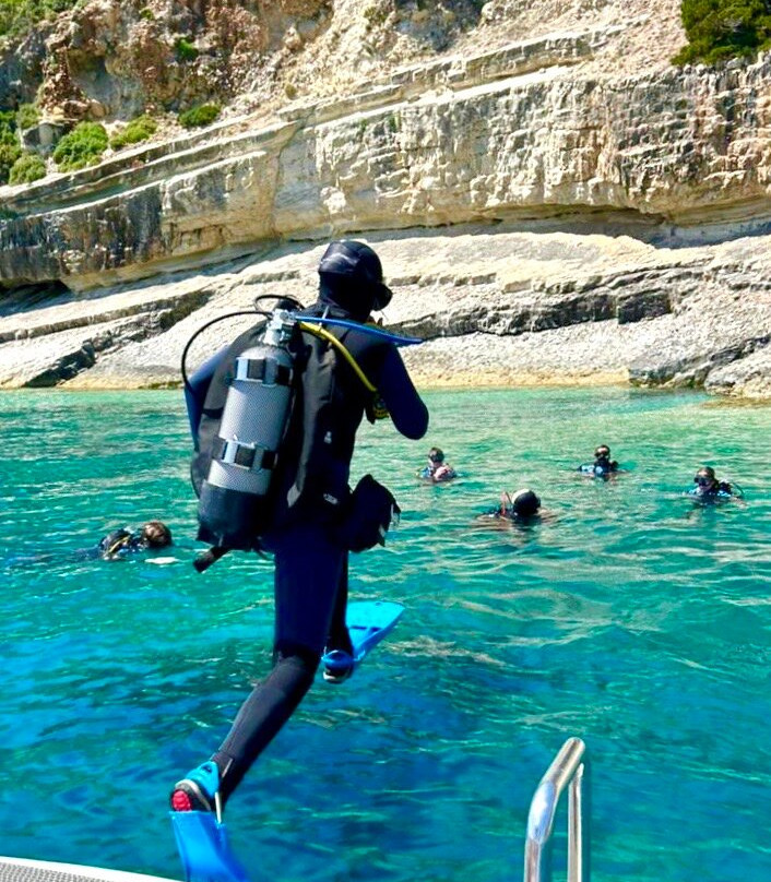 Zante Diving - Dive Center-扎金索斯州必去景点