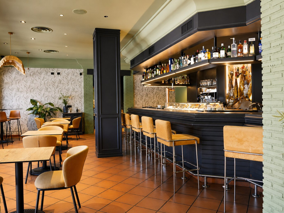 IKONO Restaurante Escuela