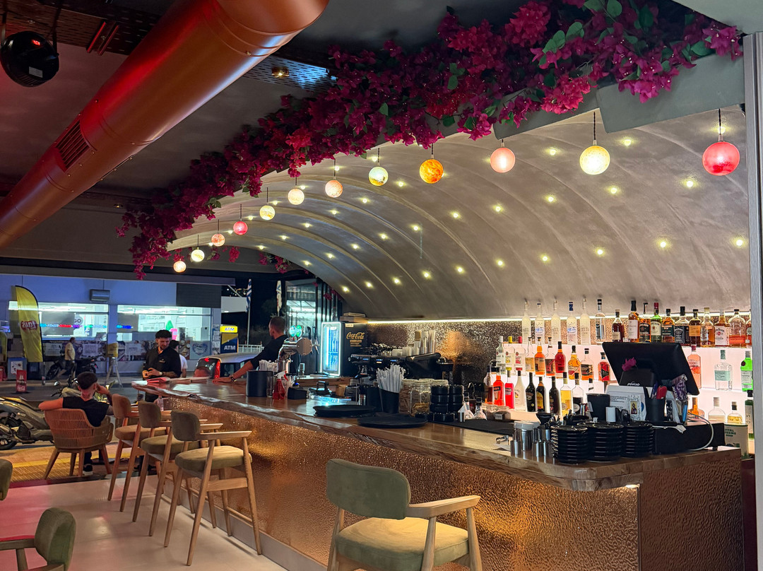 MOREiTZ All Day Restaurant Hersonissos