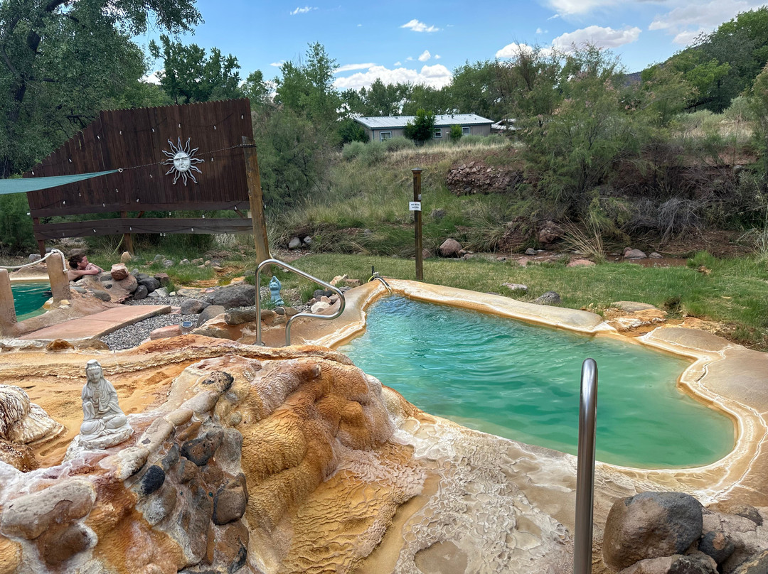 Jemez Hot Springs-Jemez Springs必去景点