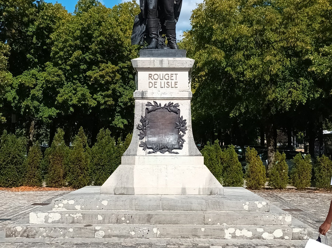 Statue de Rouget de Lisle-隆勒索涅必去景点